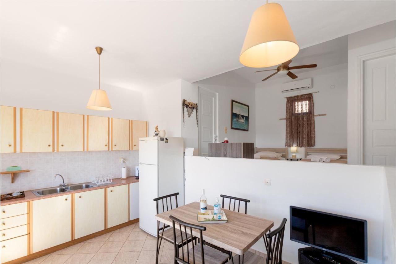 Anthia Apartment Sea View ซาครอส ภายนอก รูปภาพ